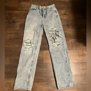 Womens pacsun ripped light wash 90’s boyfriend jeans